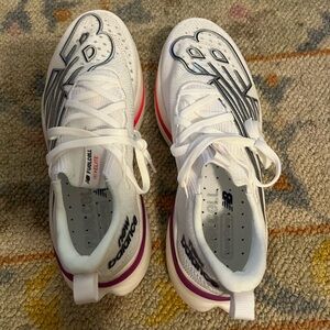 Never worn new balance supercomp elite V3